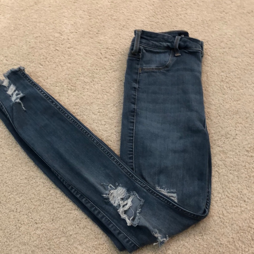 hollister ripped jeans